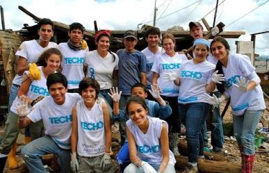 Buscan a jóvenes para ir a construir casas en Tula con TECHO