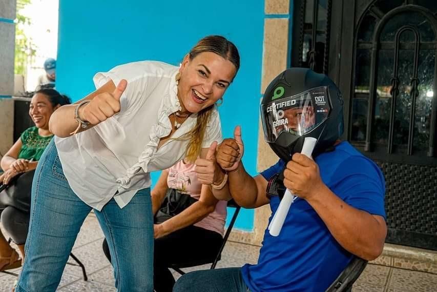 Cecilia Patrón Laviada demuestra su compromiso con la seguridad vial y el bienestar de los ciudadanos de Mérida. Foto: Cortesía