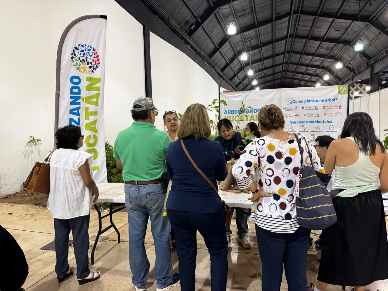 Arborizando Yucatán continuará con más jornadas de adopción de árboles a lo largo del año. Foto: Irving Gil