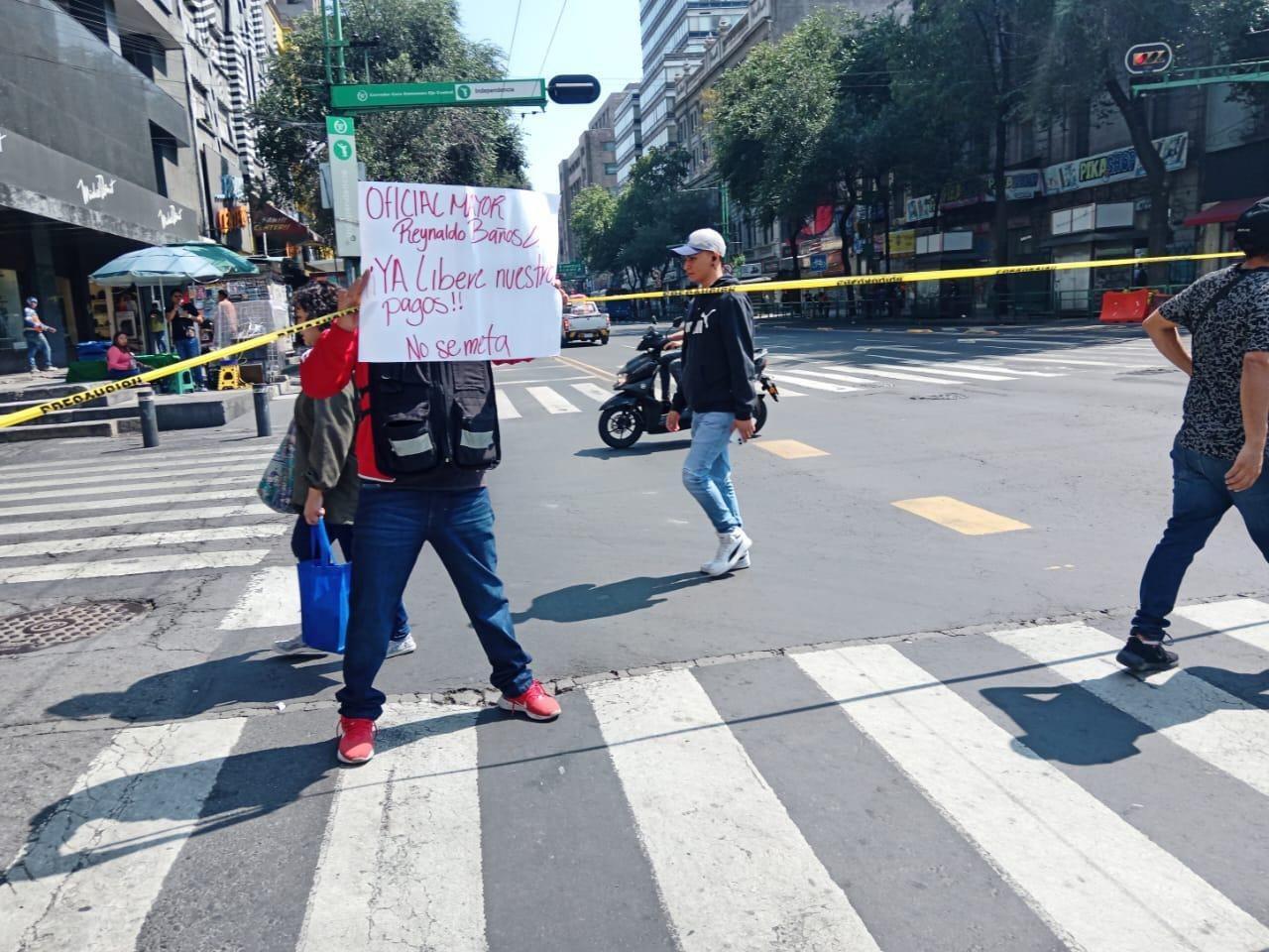 Trabajadores de la CDMX.   Foto: Ramón Ramírez