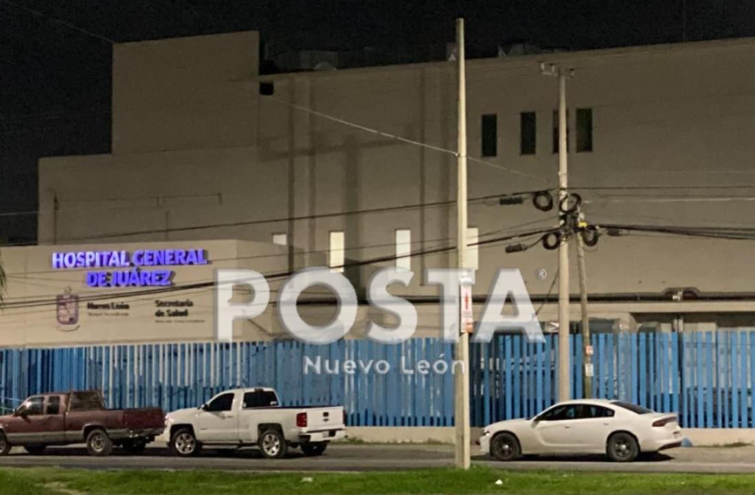 La entrada al Hospital General de Juárez, lugar a donde fue trasladado el herido. Foto: Raymundo Elizalde