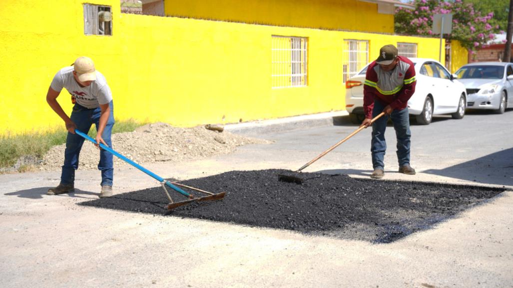 Servicios Públicos Primarios atiende bacheo en la ciudad