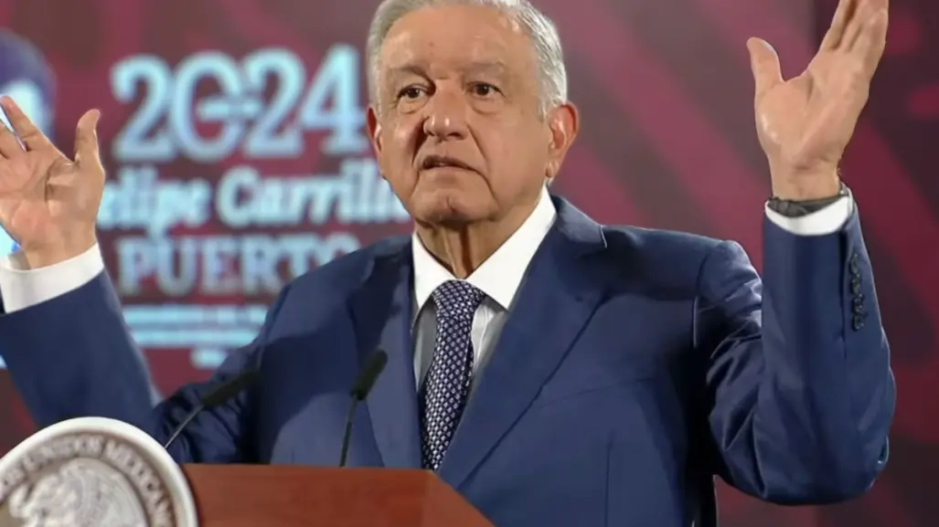 Al carajo con el racismo: AMLO