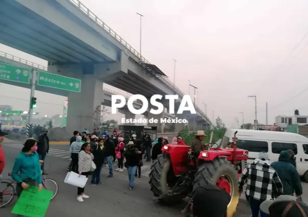 Pobladores de Tonanitla bloquean autopista al AIFA por límites territoriales