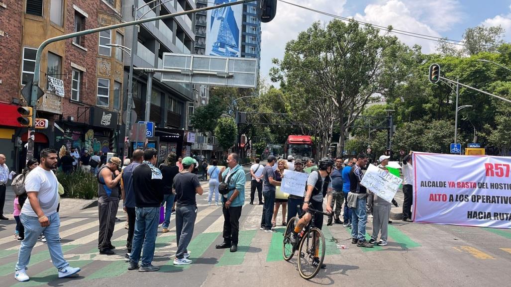 Disidencia de la Ruta 57 protesta frente a Semovi, piden les permitan trabajar