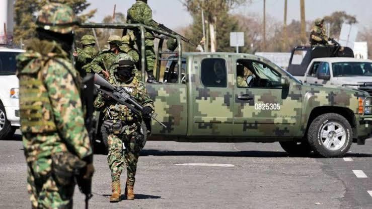 Pide ejército donar las armas que posee la población. Foto de Ejército.