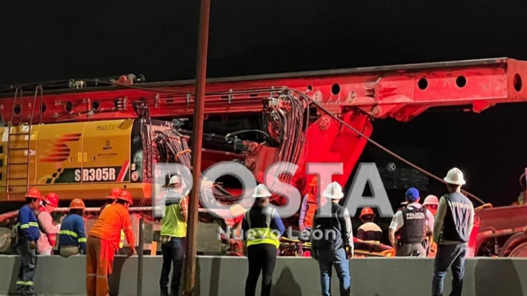 Cae obrero de grúa en las obras del Metro en Monterrey