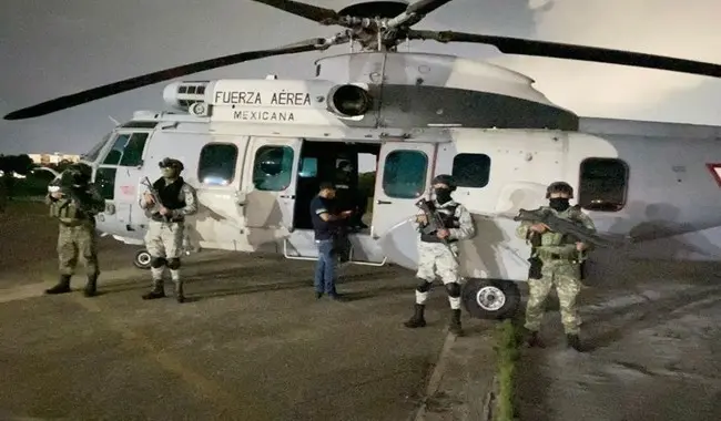 Los agentes de la AIC, con apoyo de la Fuerza Especial de Reacción e Intervención de la GN, cumplimentaron el mandamiento judicial en contra de Antonio Guadalupe “N”. Foto: Guardia Nacional