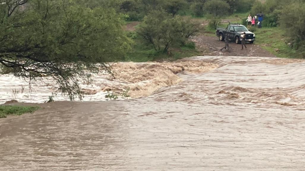 ¡Precaución! Continuarán las fuertes lluvias en Durango esta noche