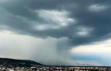 Tormenta provoca caos en León