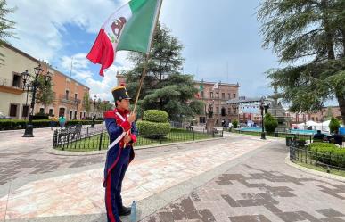 Joven promueve la historia de Coahuila desde el corazón de Saltillo