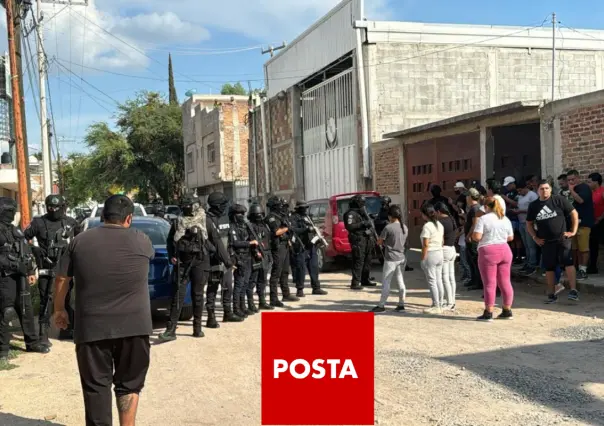 León: zapateros enfrentan a agentes federales que buscaban calzado pirata |VIDEO