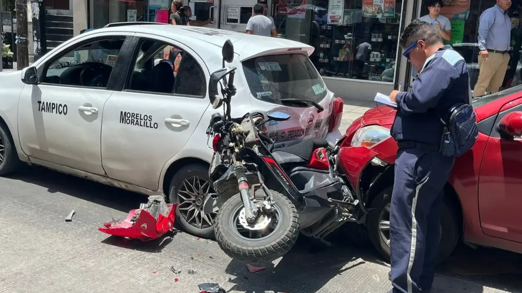 Se salva de quedar prensado en accidente de Tampico