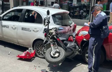 Se salva de quedar prensado en accidente de Tampico