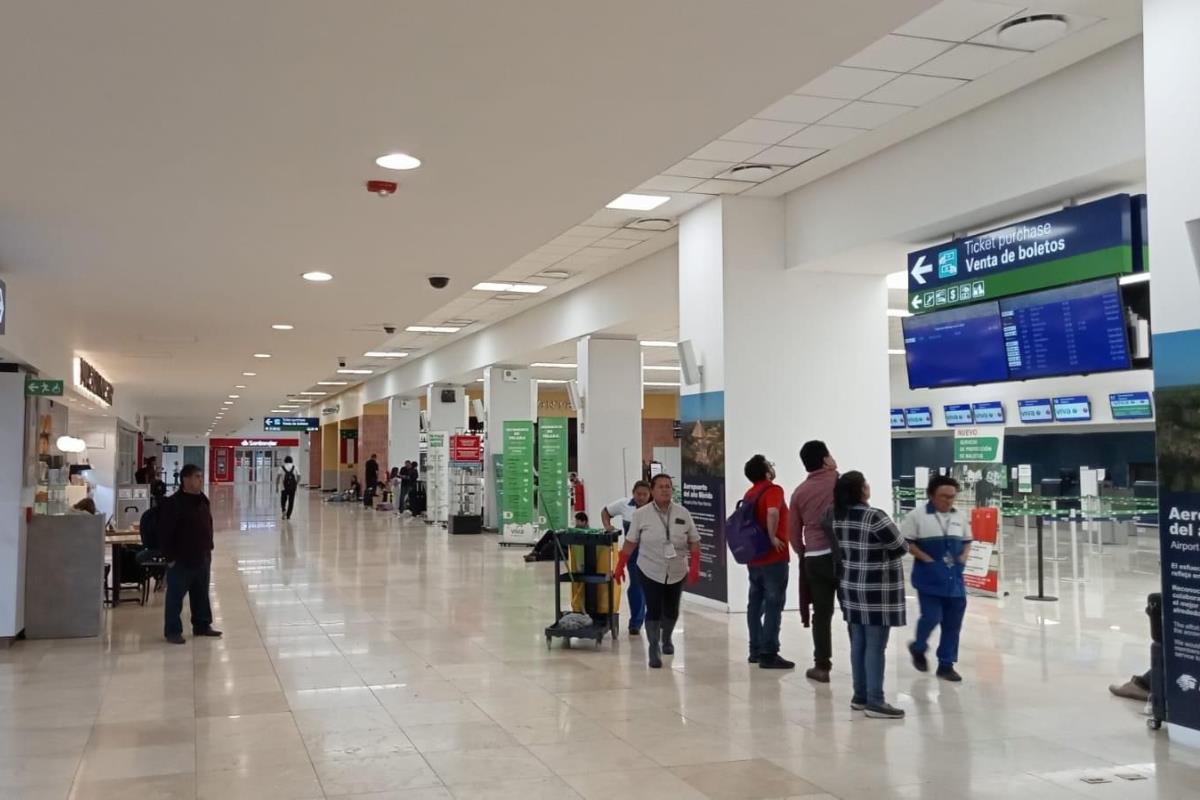 Pasillo del Aeropuerto Internacional de Mérida. Foto: Patricia Euan