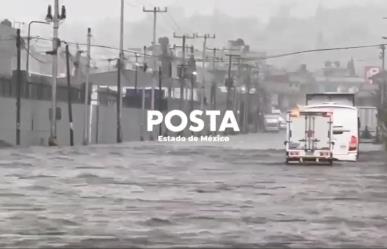 Tultitlán y Cuautitlán Izcalli: Lluvia convierte calles y avenidas en lagos