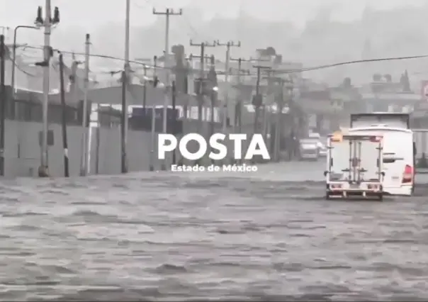 Tultitlán y Cuautitlán Izcalli: Lluvia convierte calles y avenidas en lagos