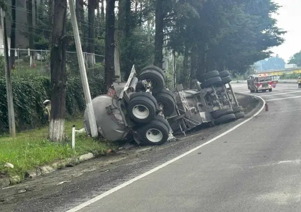 Accidente paraliza la México-Toluca hacia Lerma