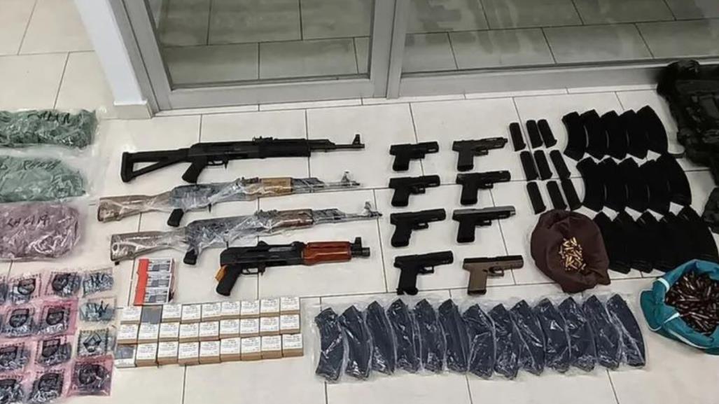 Aseguran más de 10 armas y 30 paquetes de droga tras operativo en San Nicolás