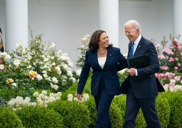 Biden apoya a Harris como candidata demócrata para la presidencia de EEUU