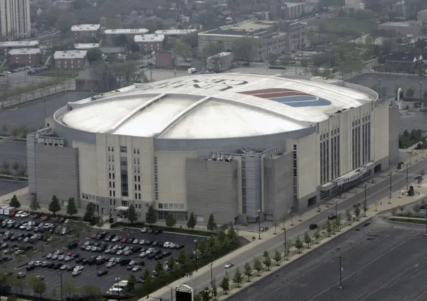 Bulls y Blackhawks presentan ambicioso plan de 7 mmdd para el United Center