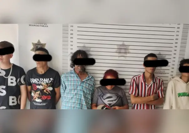 Detienen a seis “chiriwillos” por agredir a policías en Saltillo 