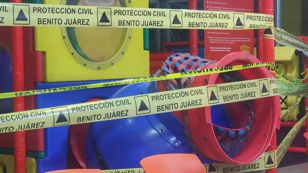 Lamentan cierre de restaurante donde cayó juego en CDMX, ahí jugaban sus hijos