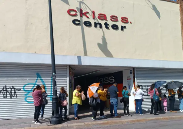 Madrugan fans para conseguir boletos para concierto de Kany García en Saltillo