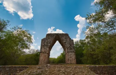 Descubre Kabah, la joya arqueológica de Yucatán con arquitectura maya única