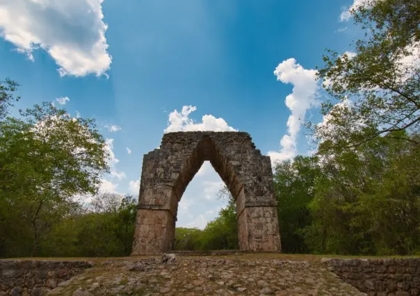 Descubre Kabah, la joya arqueológica de Yucatán con arquitectura maya única