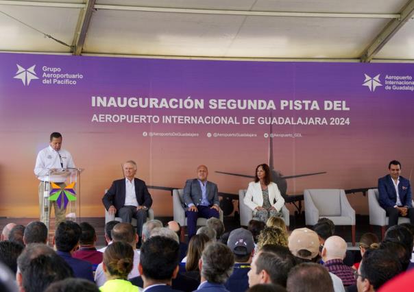 Aeropuerto de Guadalajara inaugura una segunda pista de aterrizaje