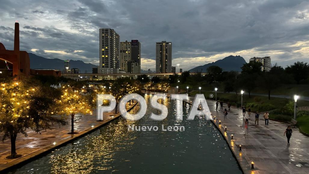 Cientos de personas visitan Paseo Santa Lucía tras fuertes lluvias