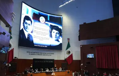 Joaquín Diaz Mena reconoce en el Senado labor de Elvia y Felipe Carrillo Puerto