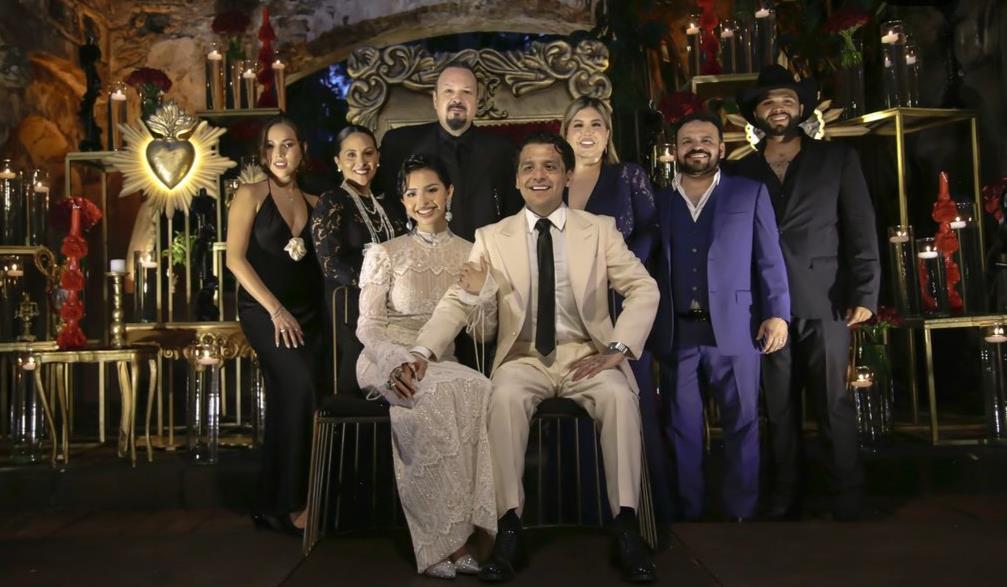 ¡Confirmado! Pepe Aguilar bendice unión de Ángela Aguilar y Christian Nodal