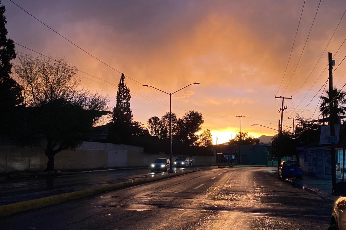 Postal de amanecer en la ciudad de Saltillo / Foto: @SoyRomas