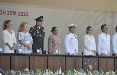 Heroica Escuela Naval Militar gradúa a 166 Guardiamarinas en Veracruz
