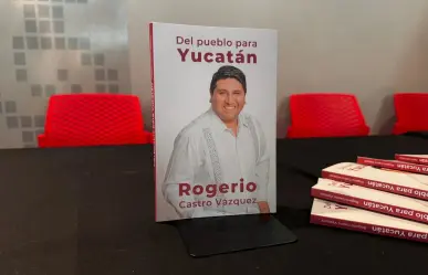 Presenta Rogerio Castro su libro “Del pueblo para Yucatán”