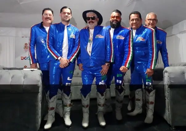 Mi Banda El Mexicano y Los Mier pusieron a cantar y bailar a los duranguenses