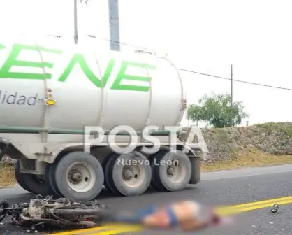 Muere motociclista tras impactarse contra tráiler en la carretera a Laredo