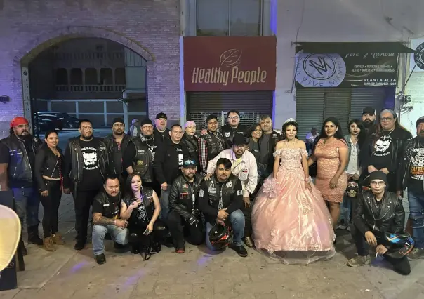 VIRAL: Celebra Marlen sus XV en Saltillo; madre pide apoyo para pastel