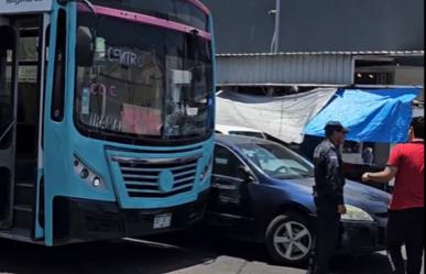 Otro accidente que involucra un autobús urbano en La Paz