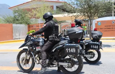 Refuerzan seguridad en planteles educativos de Santa Catarina