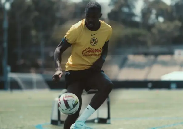 Jugador del Inter de Milán entrena con la camiseta del América