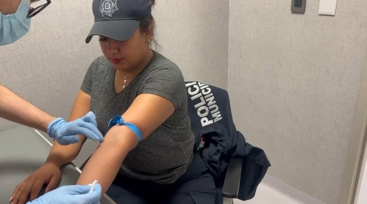 Policías de Guadalupe fomentan la donación de sangre. Foto. Gobierno de Guadalupe