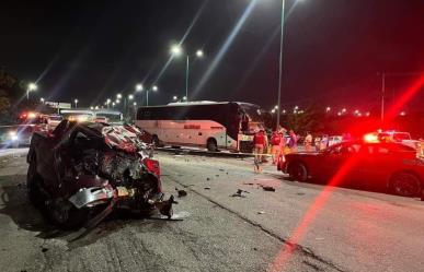 Trágico accidente carretero en Altamira arroja como saldo un muerto y 50 heridos