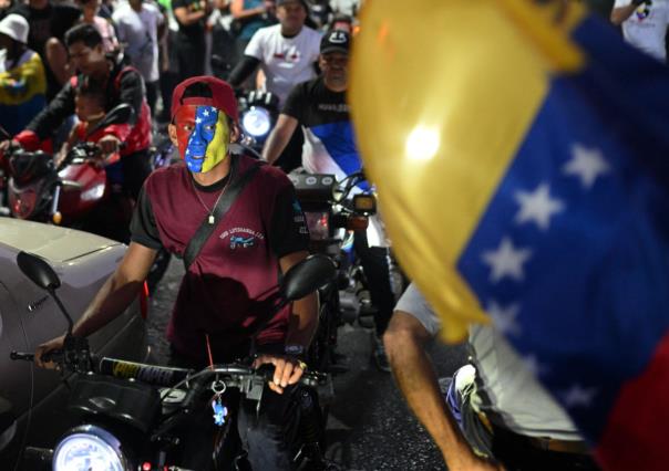 Confrontación en Caracas durante el conteo de votos presidenciales