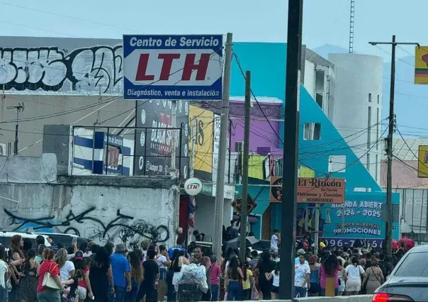 Inauguración de salón infantil provoca caos vial y largas filas en San Nicolás