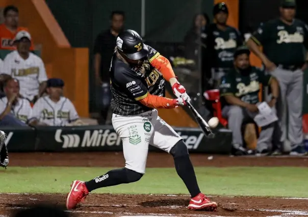 Pericos viene de atrás y vence a Leones