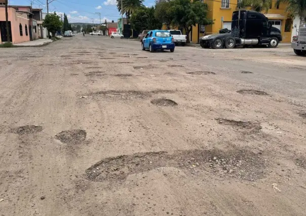 Más de 50 baches en tan solo un crucero de la ciudad de Durango