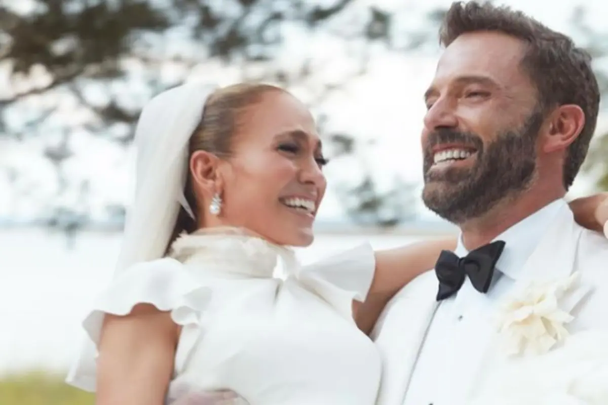 Jennifer López y Ben Affleck en su boda Foto: Instagram @jlo